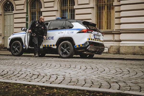 Městská policie začíná preferovat hybridy