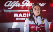 Do jezdecké akademie Ferrari přijmou i ženy