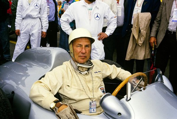 Stirling Moss versus dopravní policista