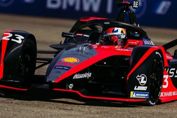 Formuli E lákají k protinožcům Formuli E lákají k protinožcům
