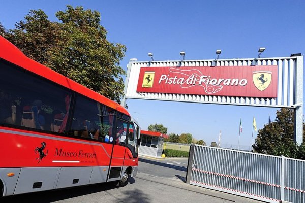 Oslavte tisící velkou cenu Ferrari! Oslavte tisící velkou cenu Ferrari!