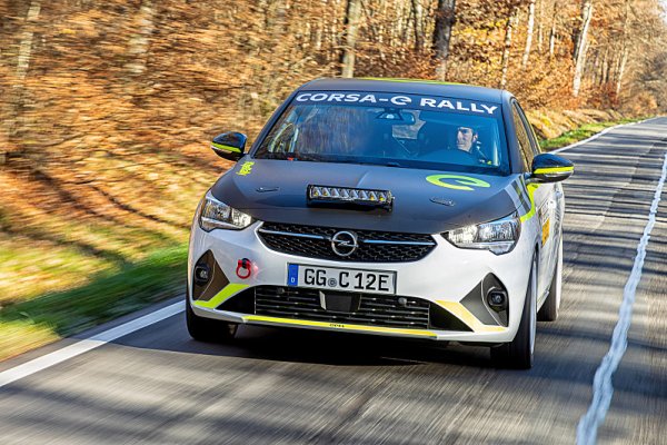 Opel e-Rally Cup má za sebou generálku