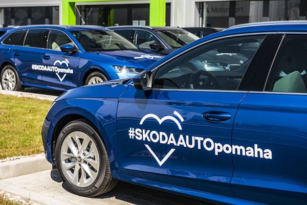 Škoda Auto pomáhá na několika frontách