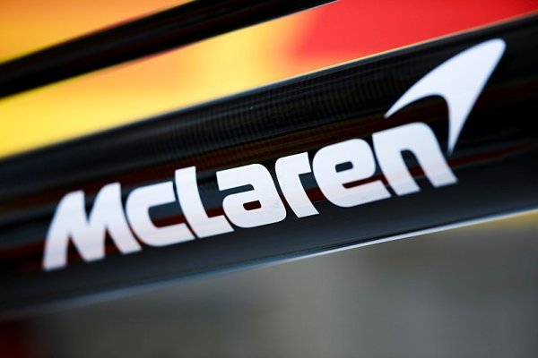 McLaren nehledá titulárního sponzora