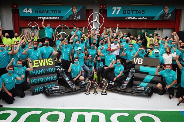 Mercedes reorganizuje tým F1