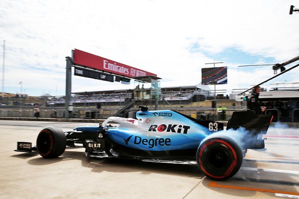 Williams představí auto jen online Williams představí auto jen online
