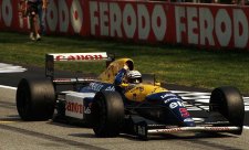 Mansell a Montoya místo Russella a Latifiho