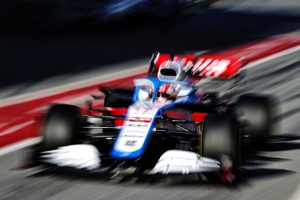 Mistrovský motor třikrát zklamal Mistrovský motor třikrát zklamal