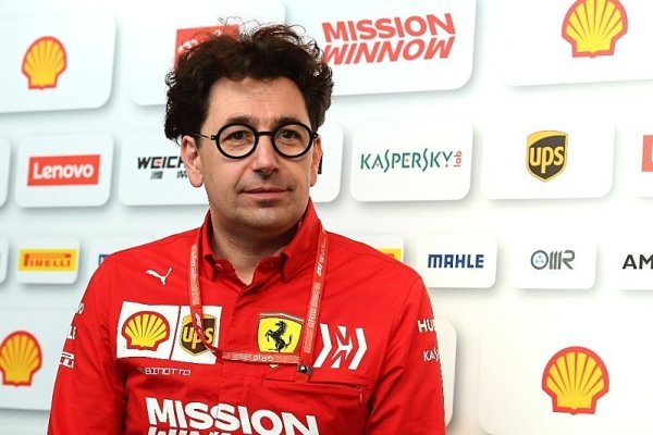 Ferrari už Vettela nechce, potvrdil Binotto