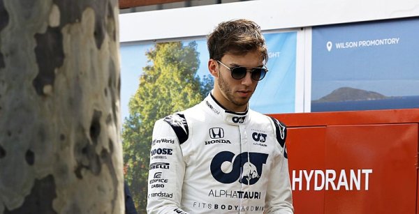 Gasly uvízl v karanténě v Dubaji Gasly uvízl v karanténě v Dubaji