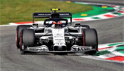 Chrám rychlosti potrestal Hamiltona za těžký hřích