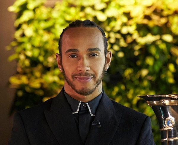 Seznamte se – Sir Lewis Hamilton Seznamte se – Sir Lewis Hamilton