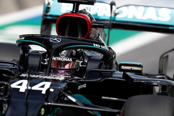 Lesk Mercedesu, bída Ferrari Lesk Mercedesu, bída Ferrari