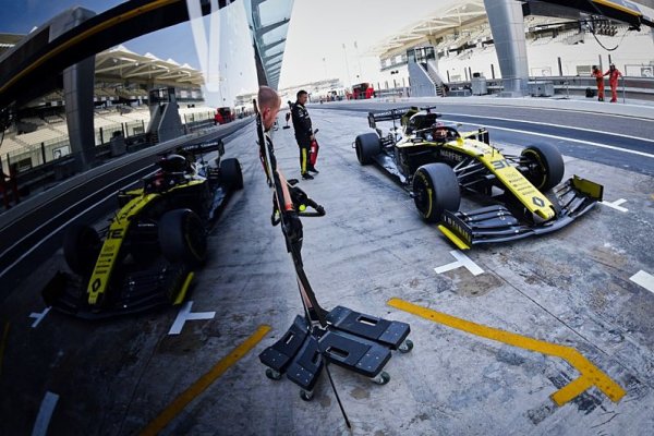 Renault ukáže nové auto 12. února