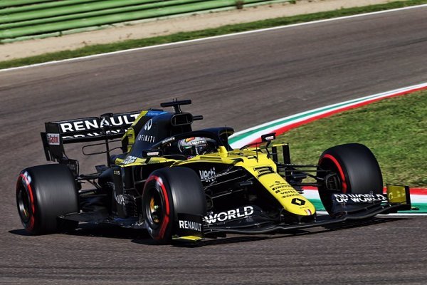 Ricciardo se omluvil Verstappenovi