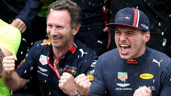 Verstappen je prvním náhradníkem Mercedesu Verstappen je prvním náhradníkem Mercedesu