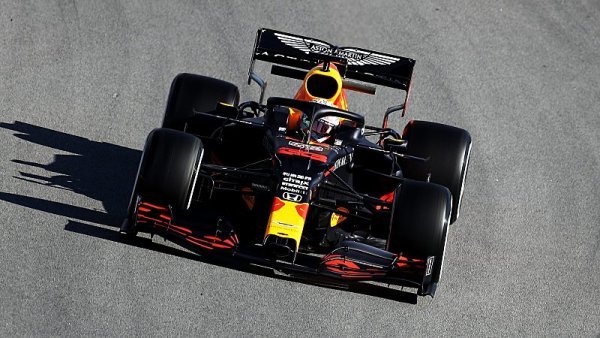 F1 odmítla další odložení nástupu nových vozů