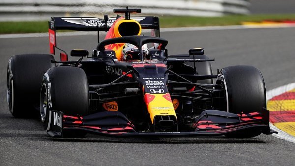 Verstappen zkritizoval trend městských tratí