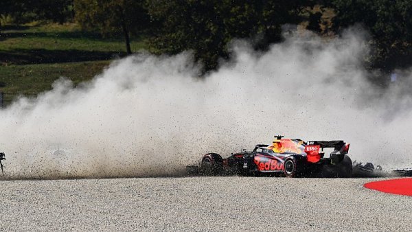 Verstappen šlápl na plyn a auto přestalo jet