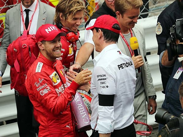 Vettel je pro stříbrné šípy jen vedlejší kandidát
