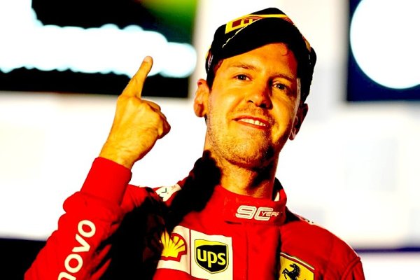 Vettel má konečně v rukou smlouvu