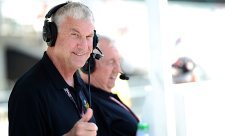 Zemřel dlouholetý hlas IndyCar a NASCAR Bob Jenkins