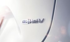 Honda HR-V e:HEV se ukáže v únoru
