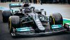 Hamilton vkládá naději do dlouhé rovinky