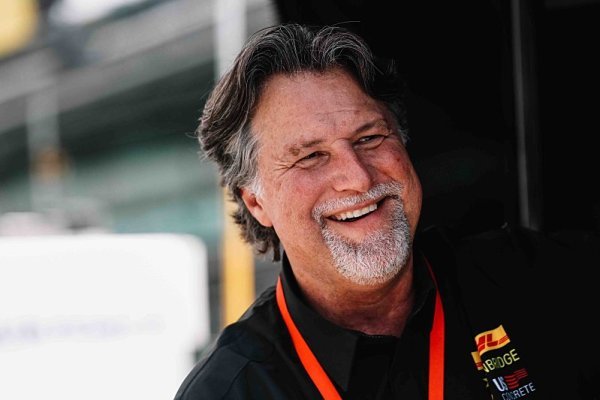 Mohl se Michael Andretti stát u McLarenu šampionem?