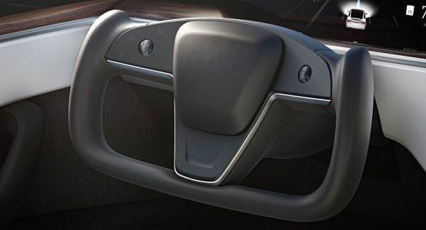 Upustí Tesla od futuristického volantu u modelů S a X?