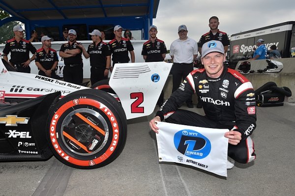 Pole position na druhý závod získal Newgarden