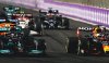 Hamilton porazil ve velkolepé bitvě Verstappena, do posledního závodu půjdou se stejným počtem bodů 