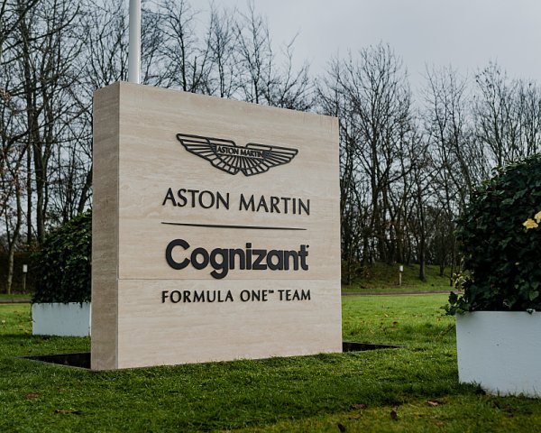 Zrodil se Aston Martin Cognizant F1 Team