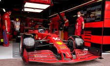 Ferrari má povinnost bojovat o titul