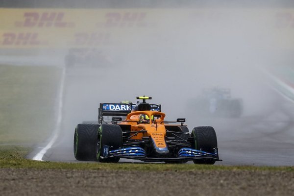 McLaren na Audi netlačí