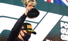 Jak může Verstappen získat titul v Džiddě?