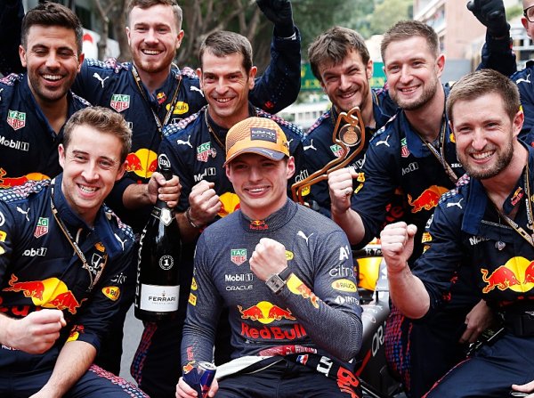 Podle šéfů je nyní nejlepší Verstappen