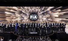 FIA zakázala politická prohlášení