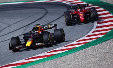 Verstappen uhájil pole position