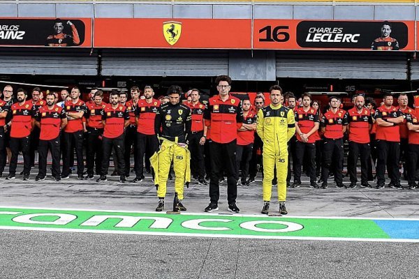 Ferrari začalo na domácí půdě skvěle, Verstappen s penalizací