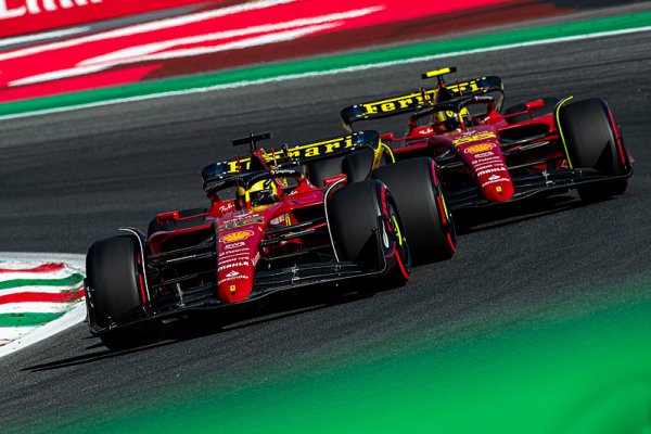 Ferrari přiznává prohru ve vývojovém závodě