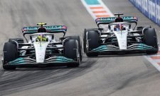 FIA vrátila Hamiltona před Russella