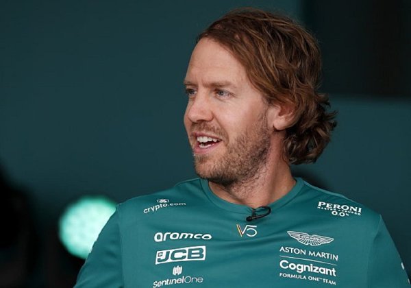 Mercedes nezachrání Rosberg ani Vettel