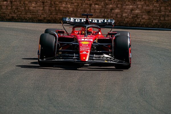 Leclerc ukončil kvalifikační nadvládu Red Bullu