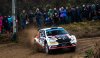 Finského šampiona pronásledují dva vítězové WRC, Caisovi se pódium vzdaluje