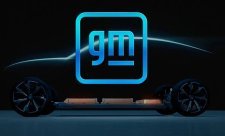 GM se pouští do vývoje motoru