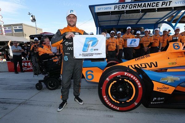 Rosenqvist ovládl poslední kvalifikaci za McLaren