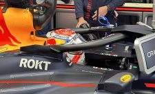 Pole position pro Verstappena, Pérezův propadák