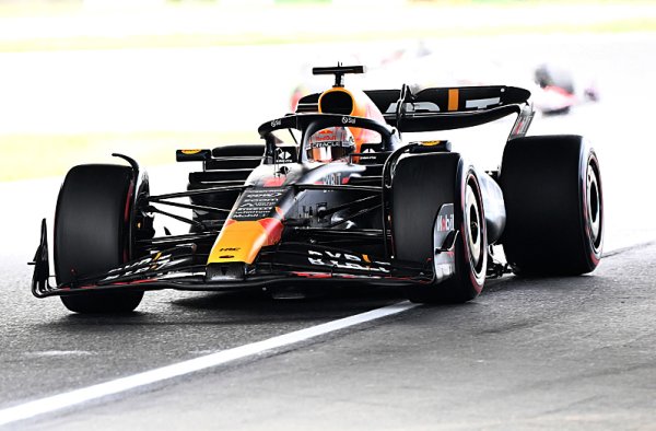 Verstappen nedal nikomu šanci