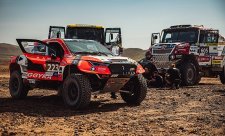 Extrémní Dakar dokonale prověří piloty Buggyry 